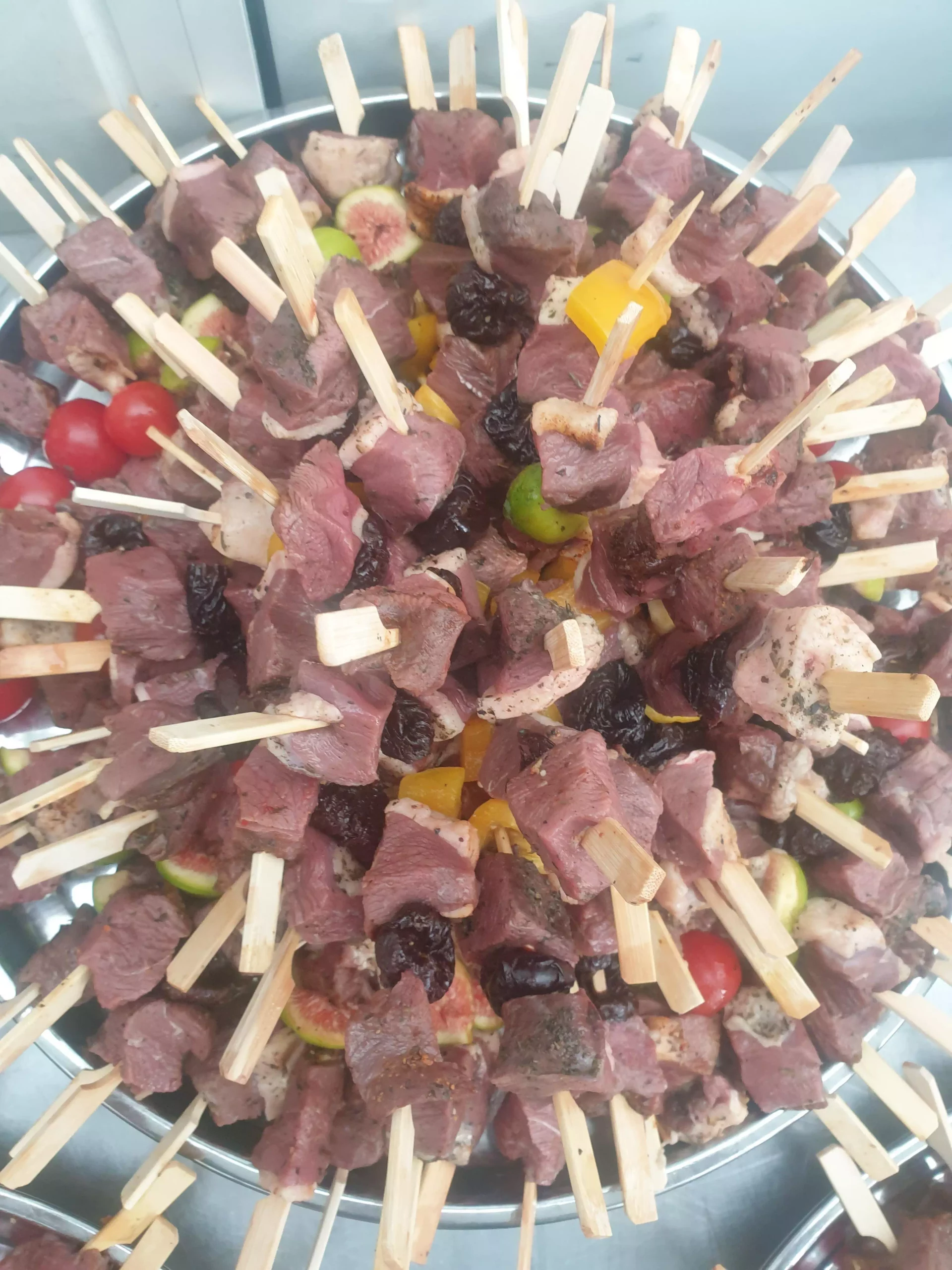 Livraison plateaux repas traiteur entreprise Tournefeuille 31170