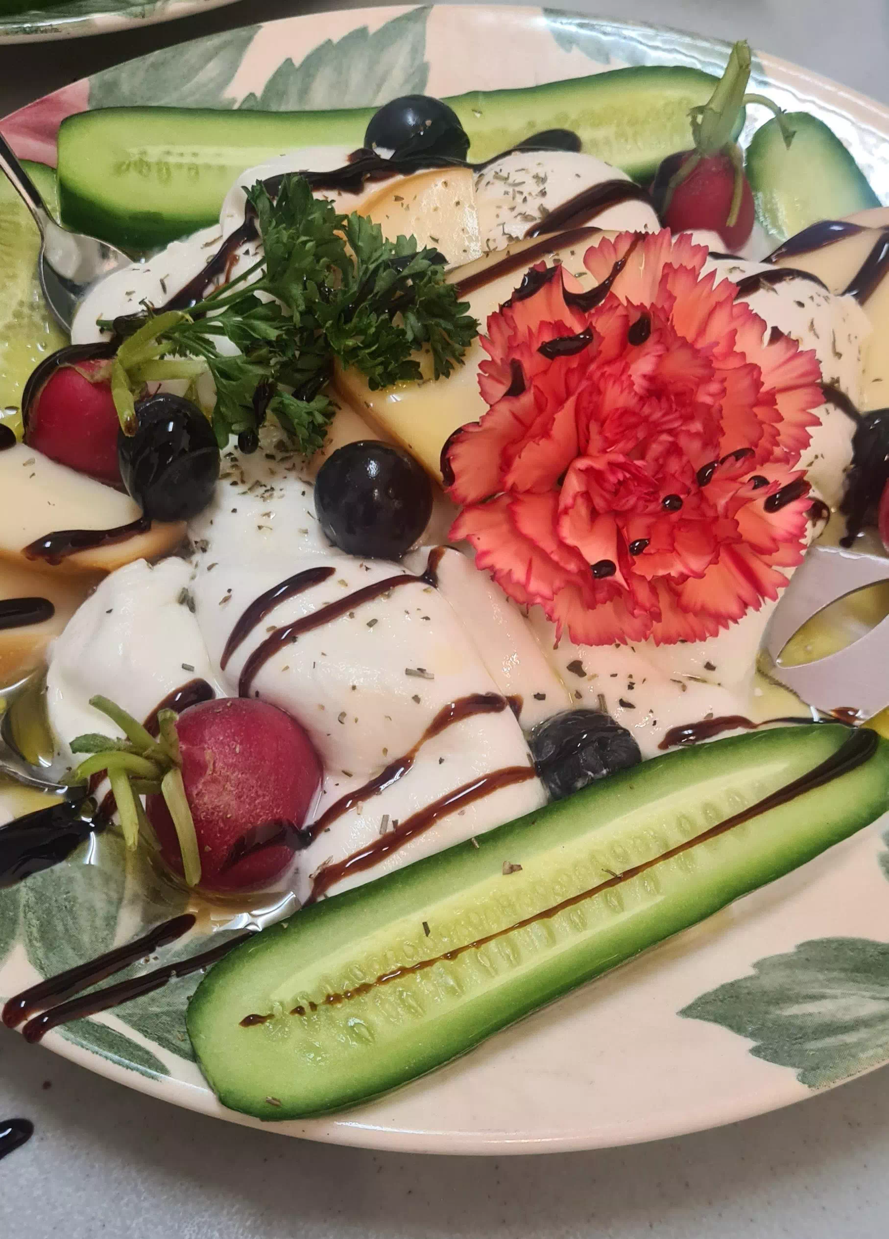 Livraison plateaux repas traiteur entreprise Tournefeuille 31170